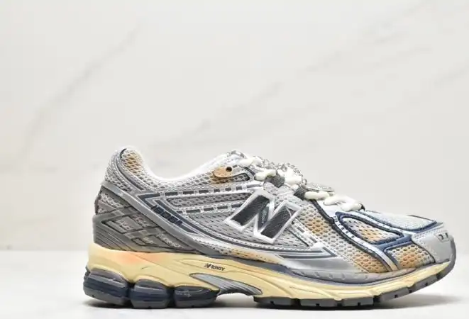 hype New Balance Sneakers