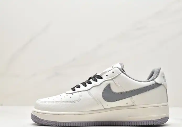 hype Nike Air Force 1