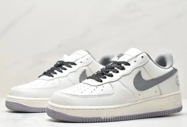 hype Nike Air Force 1