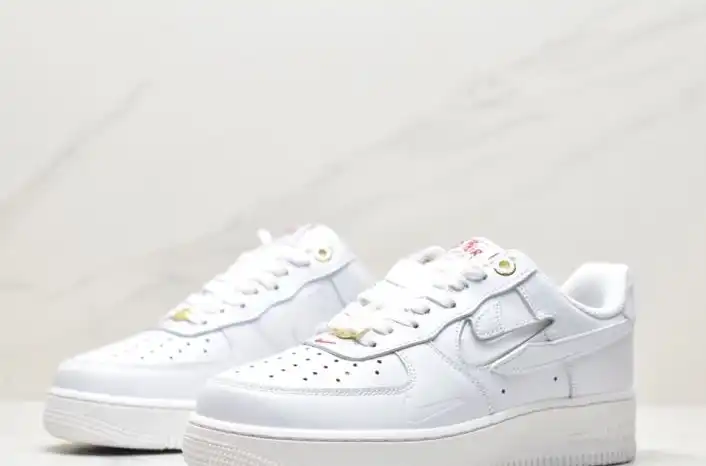 hype Nike Air Force 1