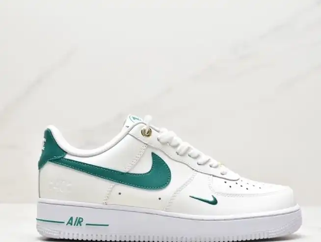 hype Nike Air Force 1