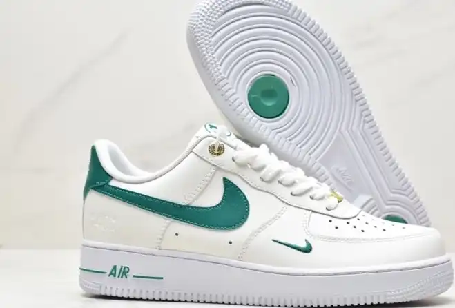 hype Nike Air Force 1