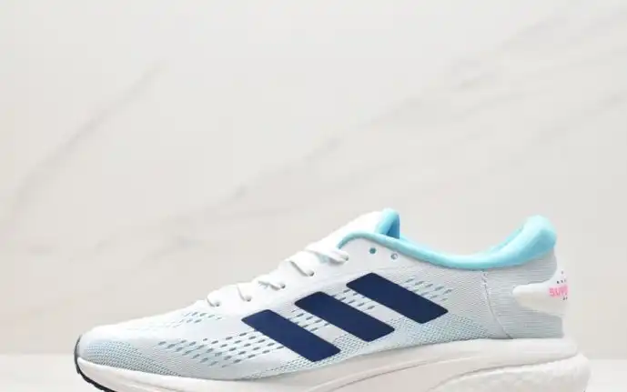 hype Adidas Sneakers