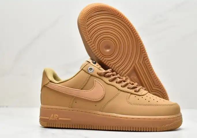 hype Nike Air Force 1