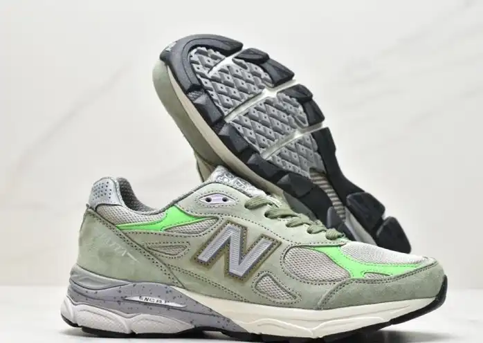 hype New Balance Sneakers