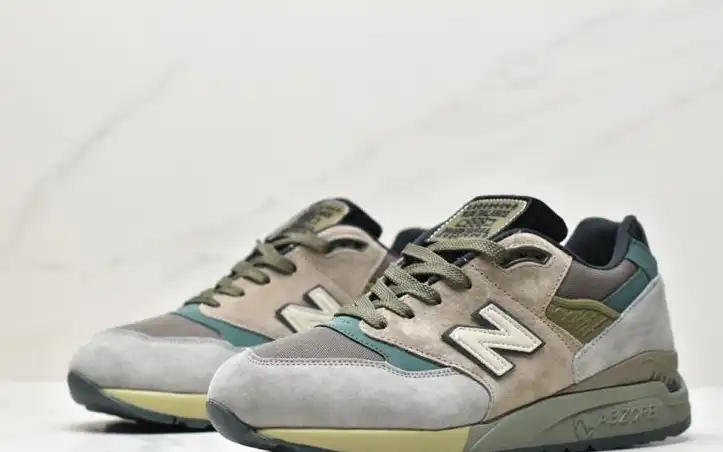 hype New Balance Sneakers