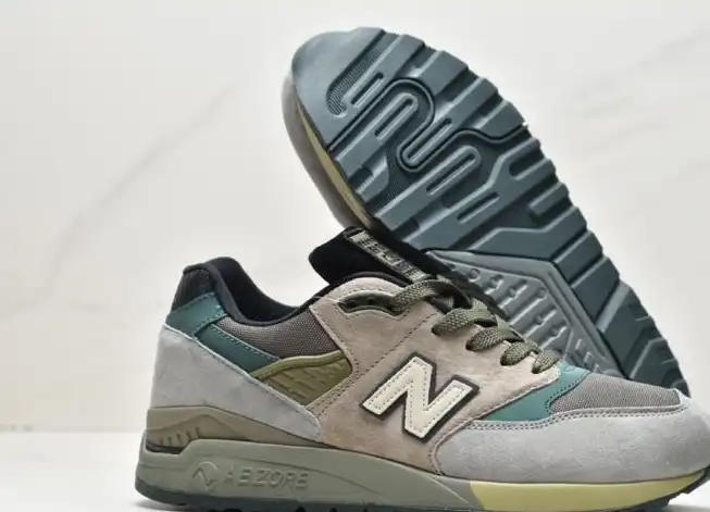 hype New Balance Sneakers