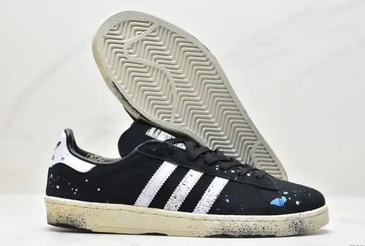 hype Adidas Sneakers