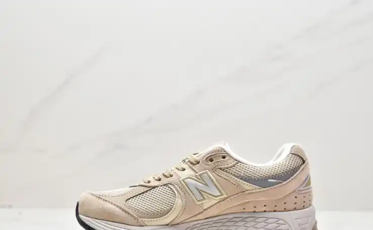 hype New Balance Sneakers