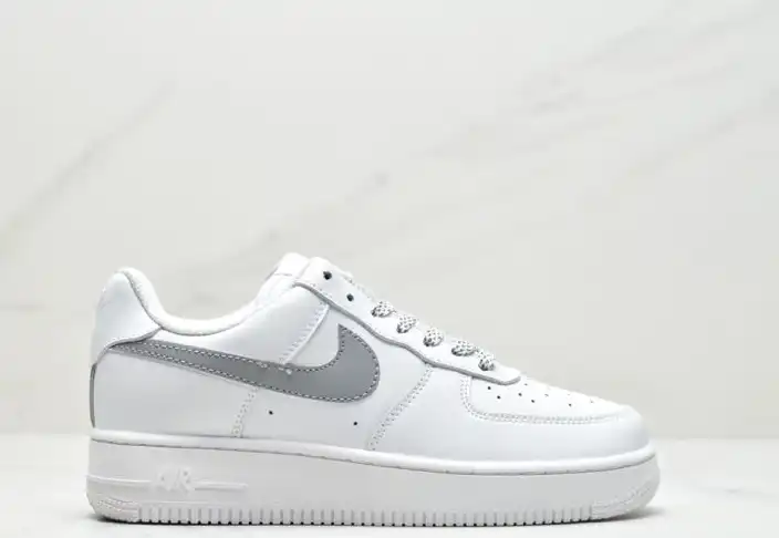 hype Nike Air Force 1