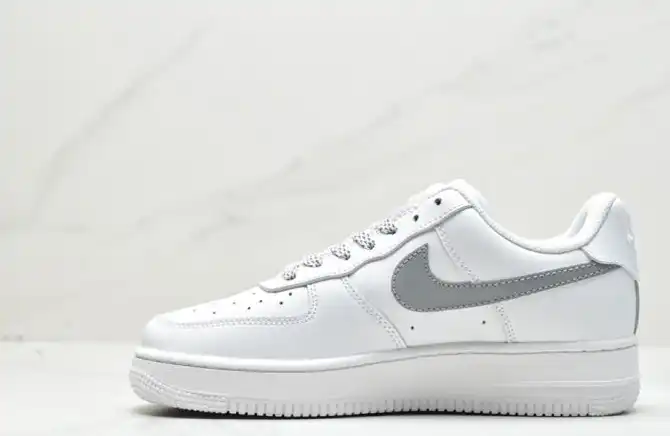 hype Nike Air Force 1