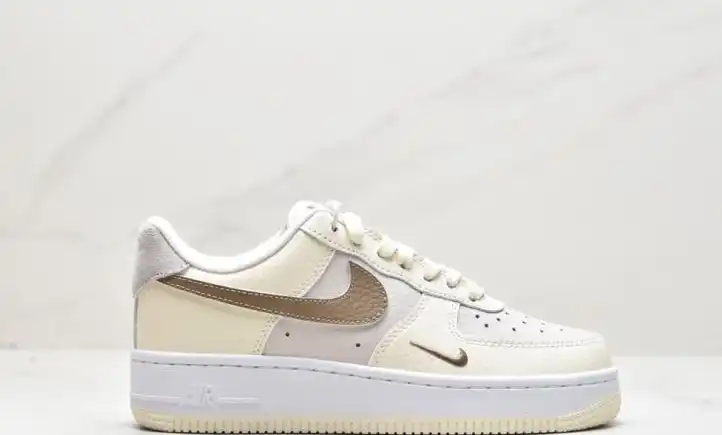 hype Nike Air Force 1