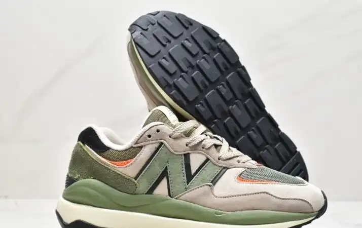 hype New Balance Sneakers