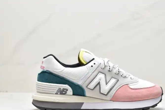 hype New Balance Sneakers