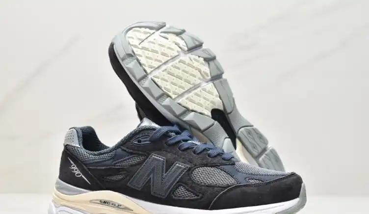 hype New Balance Sneakers