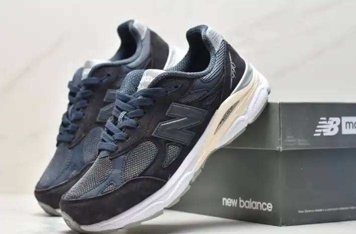 hype New Balance Sneakers