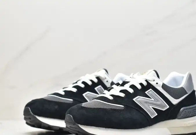 hype New Balance Sneakers