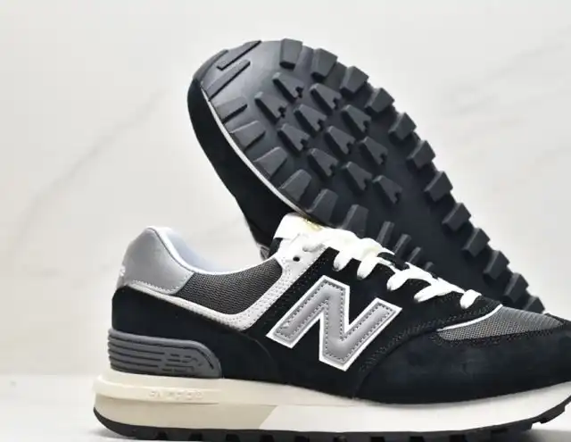 hype New Balance Sneakers