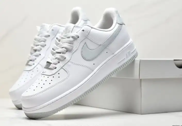 hype Nike Air Force 1