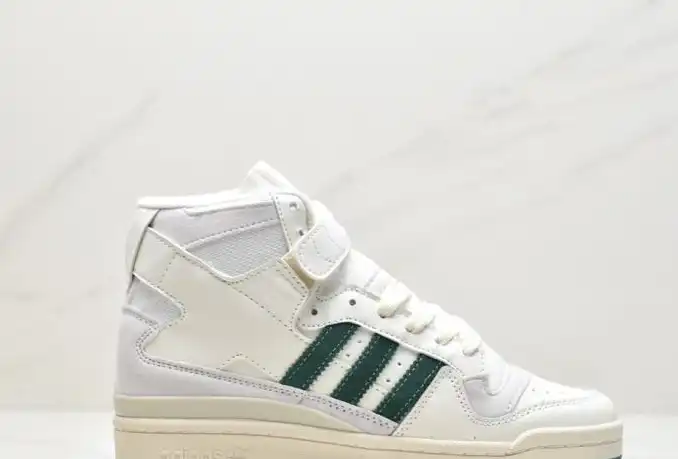 hype Adidas Sneakers