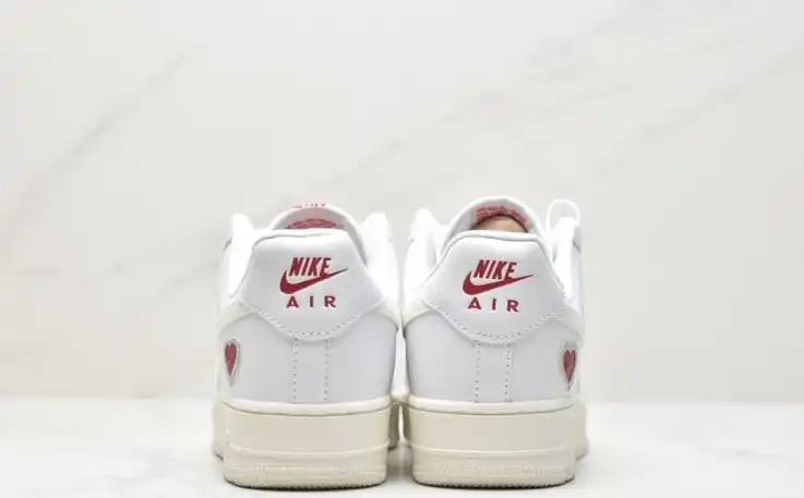 hype Nike Air Force 1