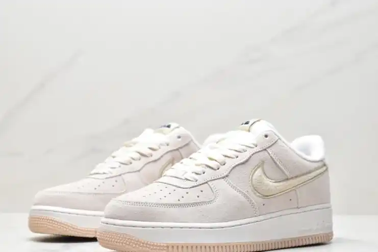 hype Nike Air Force 1