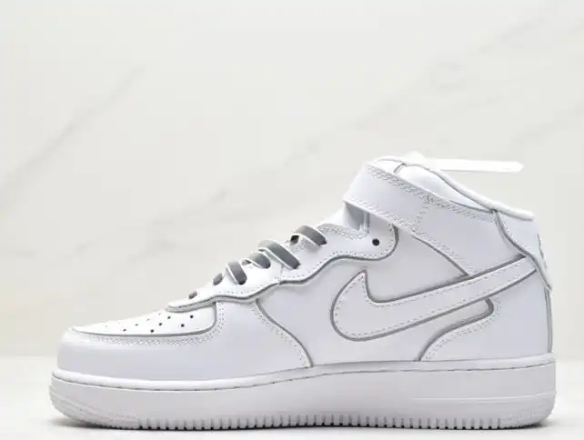 hype Nike Air Force 1