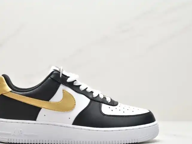 hype Nike Air Force 1