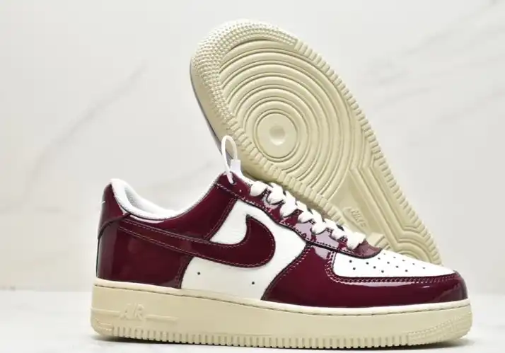 hype Nike Air Force 1