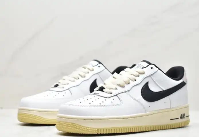 hype Nike Air Force 1