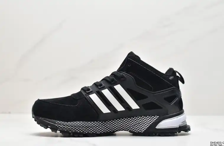 hype Adidas Sneakers