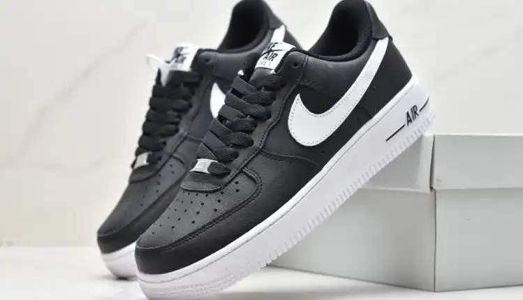 hype Nike Air Force 1