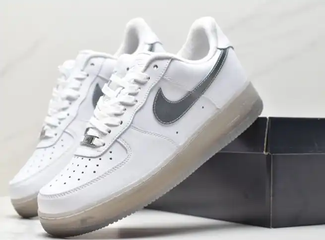 hype Nike Air Force 1