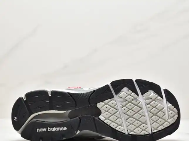 hype New Balance Sneakers