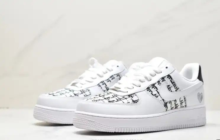 hype Nike Air Force 1