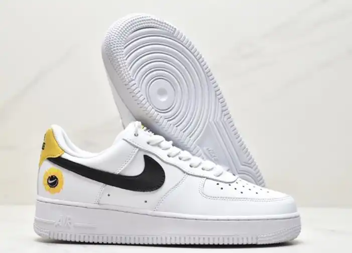 hype Nike Air Force 1