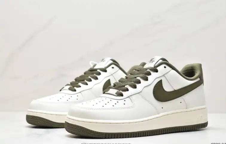 hype Nike Air Force 1