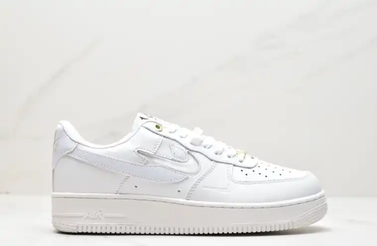 hype Nike Air Force 1