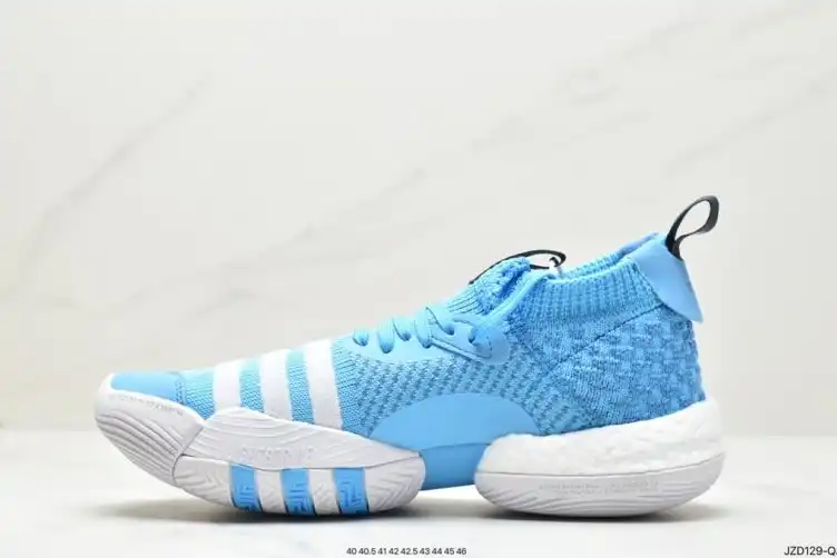 hype Adidas Sneakers