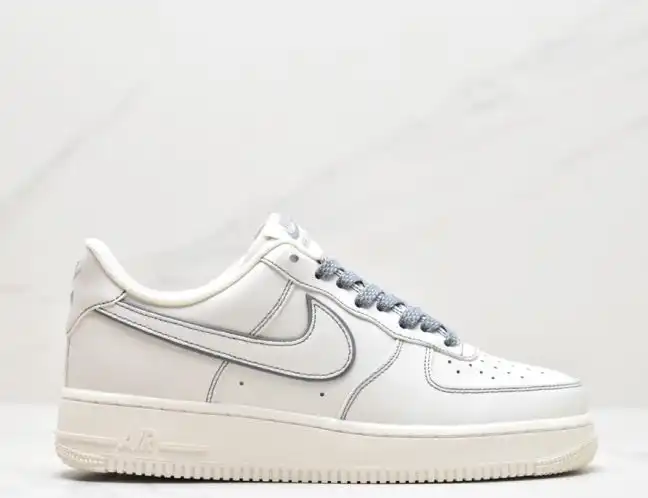 hype Nike Air Force 1