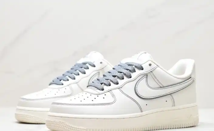 hype Nike Air Force 1