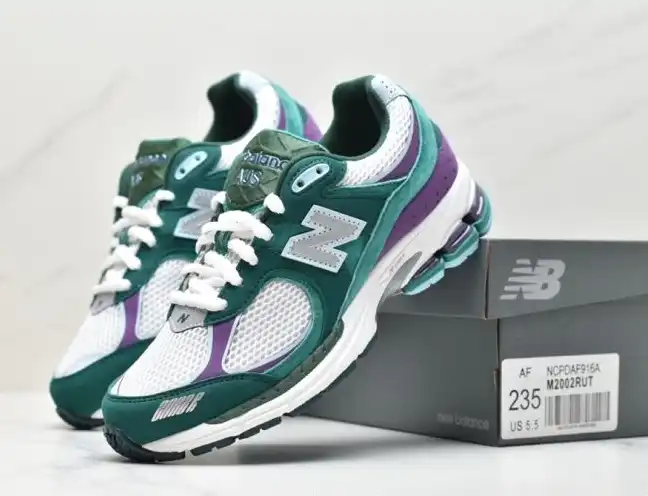 hype New Balance Sneakers