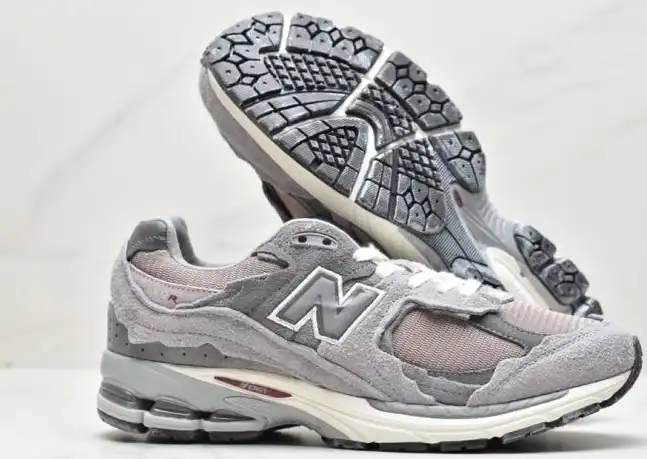 hype New Balance Sneakers