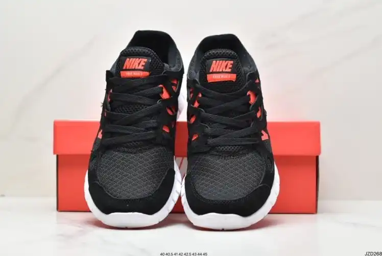 hype Nike Sneakers