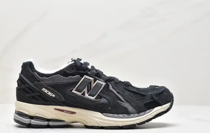 hype New Balance Sneakers