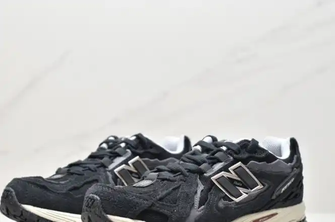 hype New Balance Sneakers