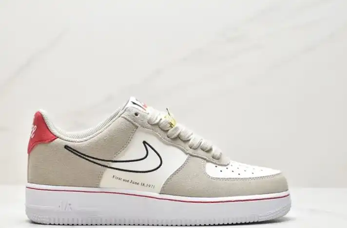 hype Nike Air Force 1