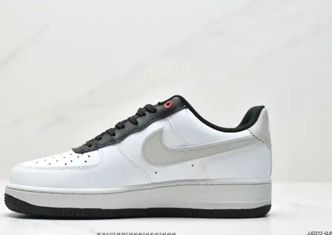 hype Nike Air Force 1