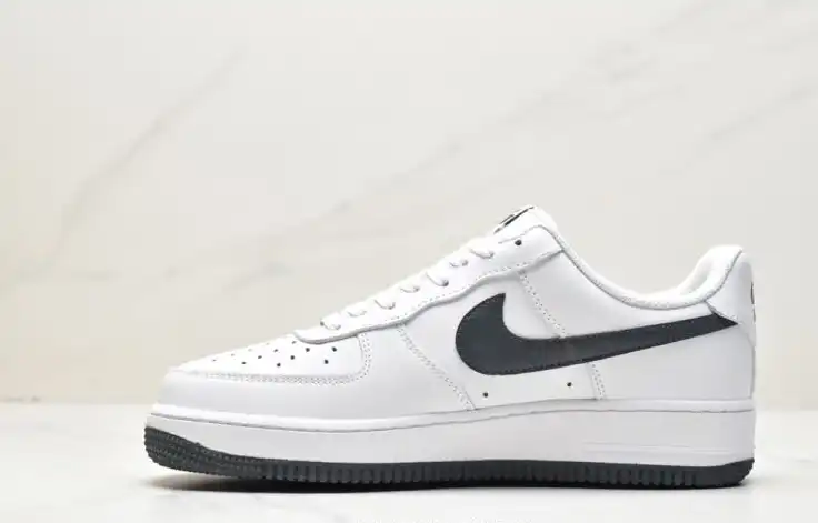 hype Nike Air Force 1