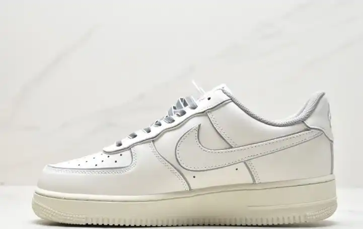 hype Nike Air Force 1